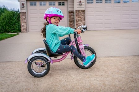 Schwinn Roadster Retro-Style Tricycle, 12" front wheel, ages 2 - 4, pink